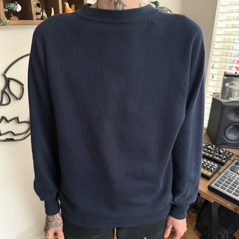 ๐ SOLD ๐ Vintage 80s Navy Blue Blank Raglan Crewneck Sweatshirt Sportswear ~ M - Picture 1 of 6